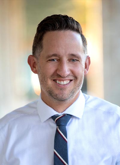 Meet Dr. Bradley DeVries